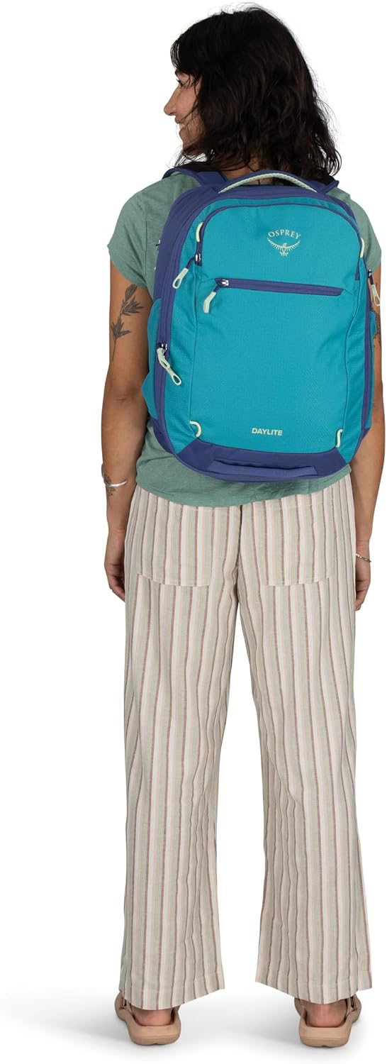 26 Plus 6 Litre Expandable Travel Pack with Laptop Sleeve, Blue